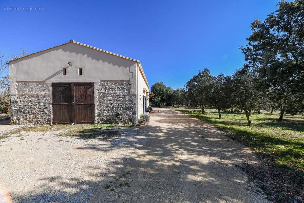 Maison à UZES