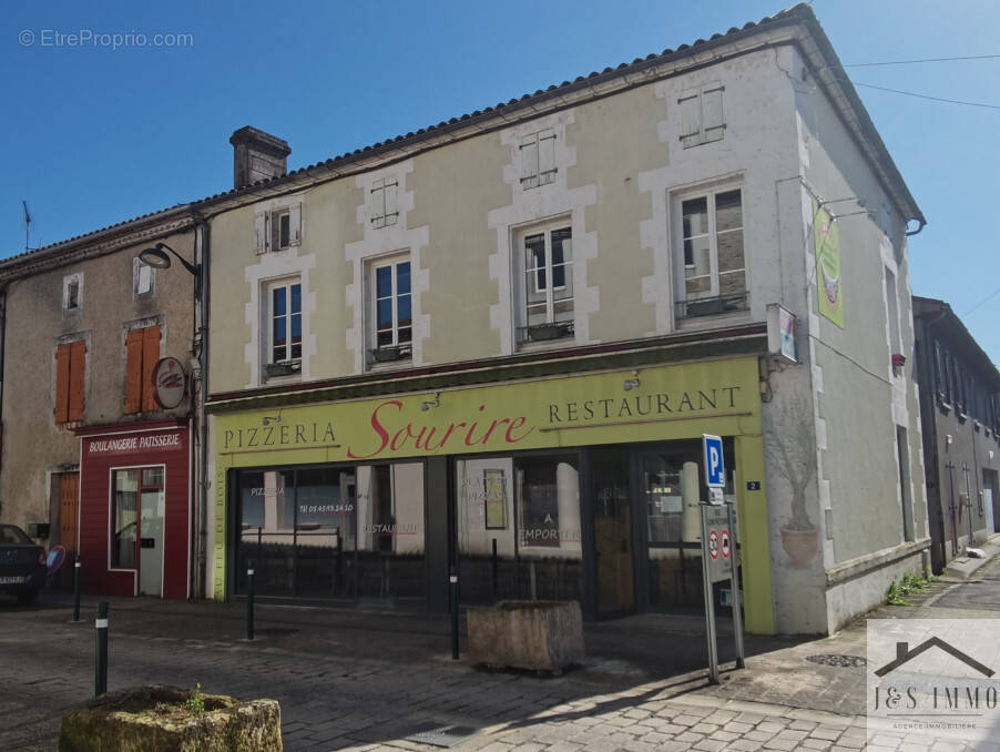 Autre à CHASSENEUIL-SUR-BONNIEURE