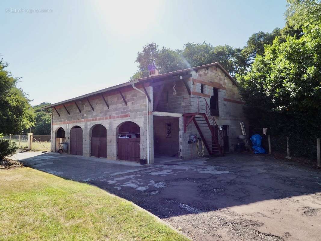 Maison à BOULOGNE-SUR-GESSE