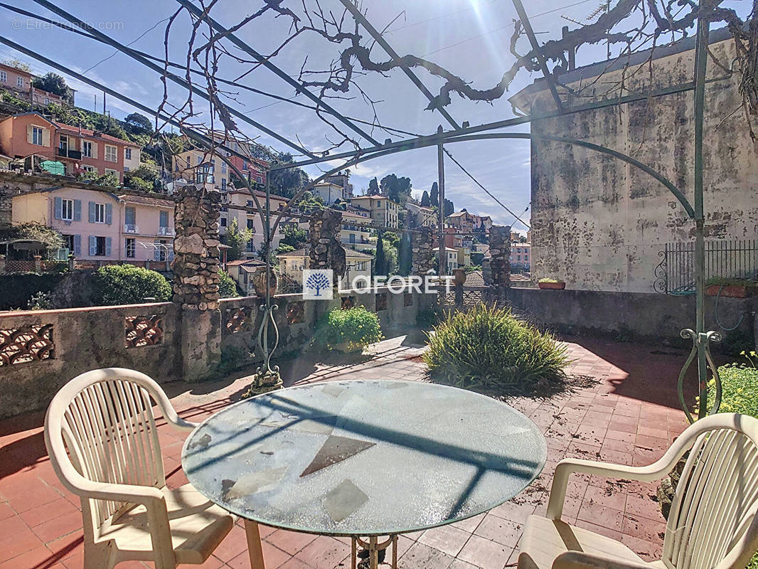 Appartement à MENTON