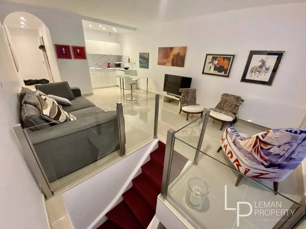 Appartement à EVIAN-LES-BAINS