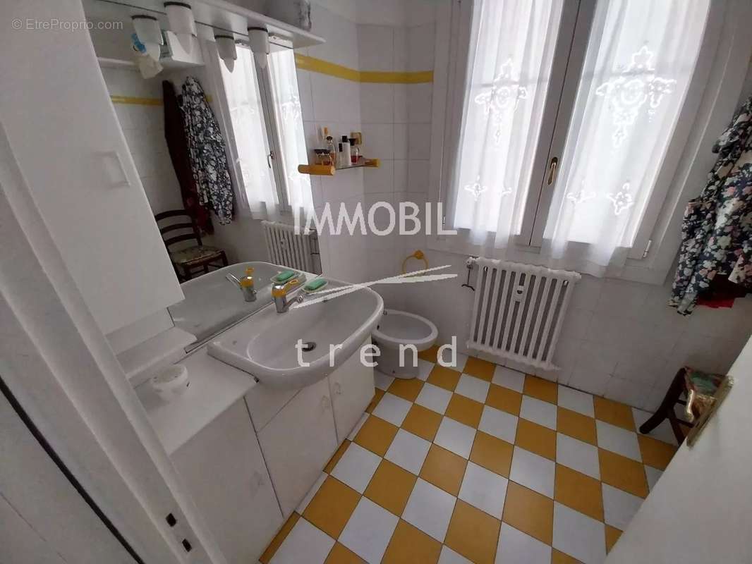 Appartement à MENTON