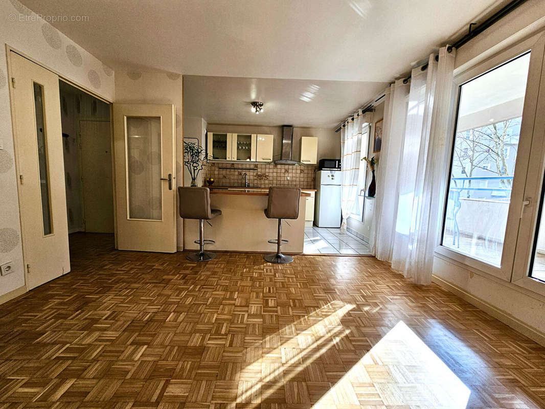 Appartement à VILLEURBANNE