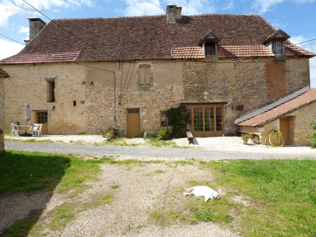 Maison à AURIAC-DU-PERIGORD