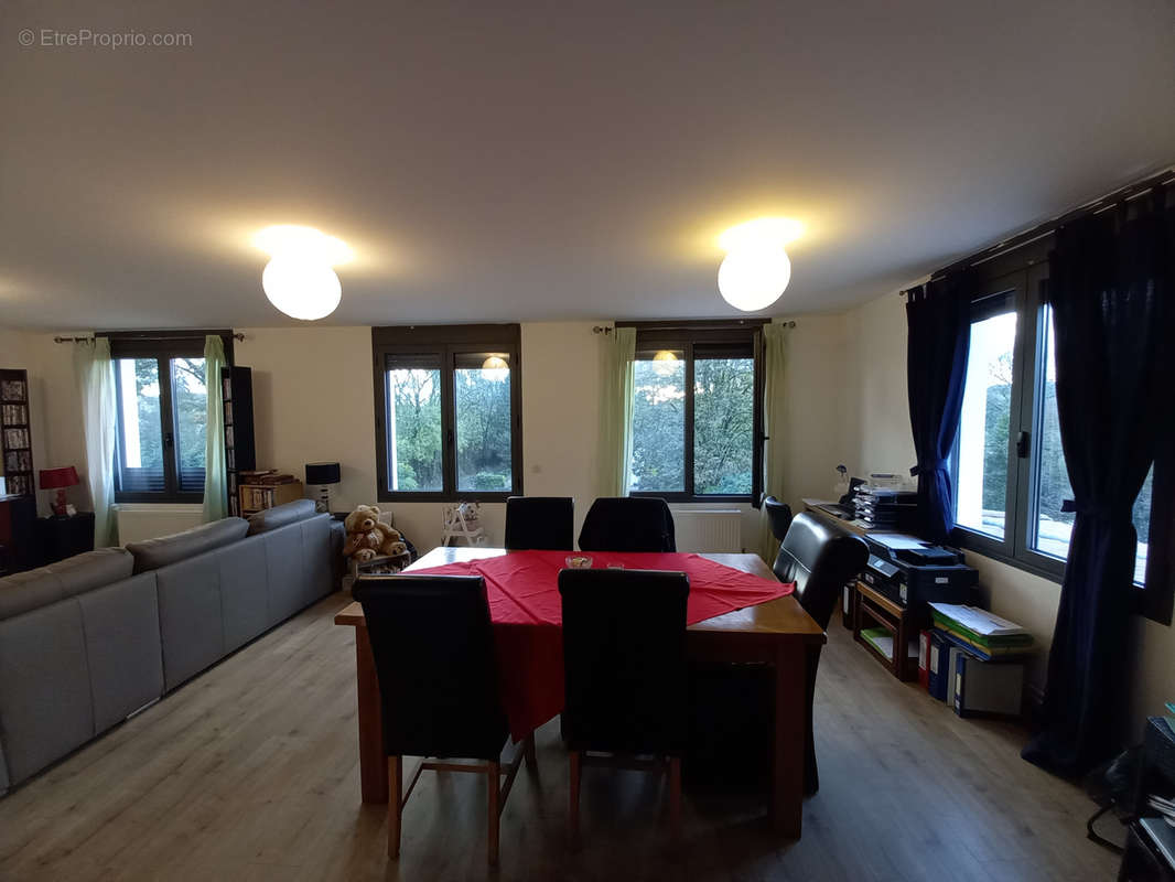 Appartement à HAUTEFORT