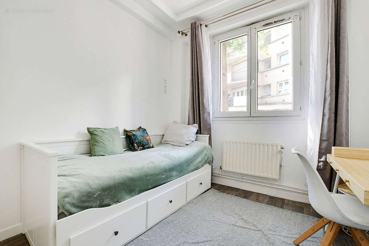 Appartement à AUBERVILLIERS