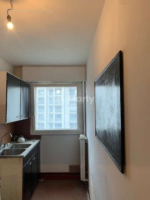 Cuisine  - Appartement à PARIS-20E