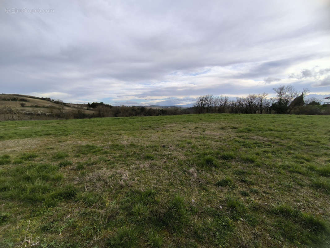 Terrain à LABECEDE-LAURAGAIS