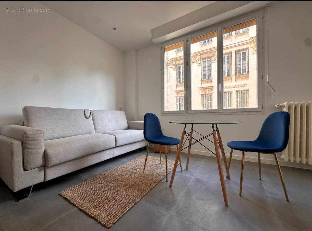 Appartement à NICE