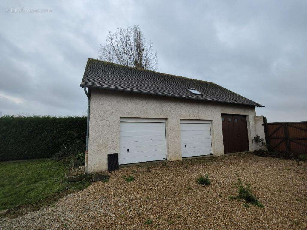 Maison à QUATREMARE