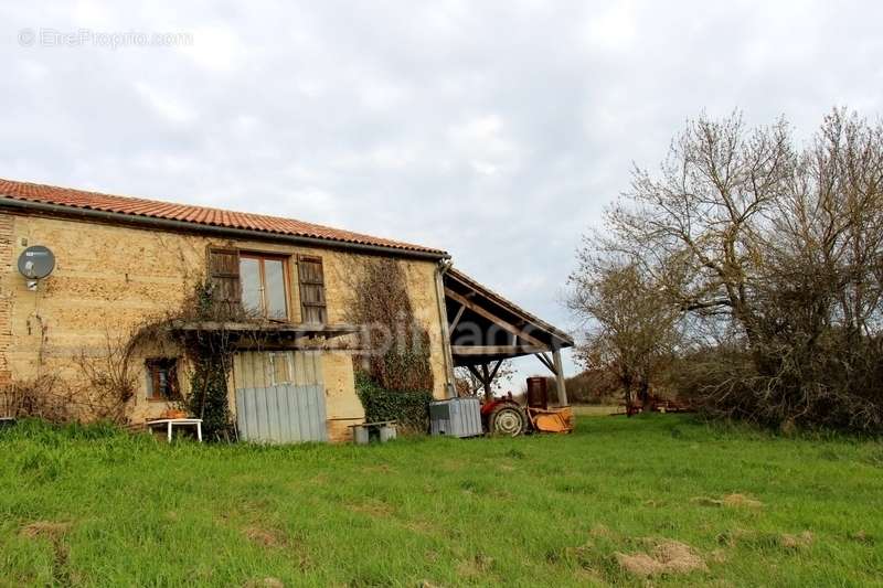 Maison à BEAUMONT-DE-LOMAGNE