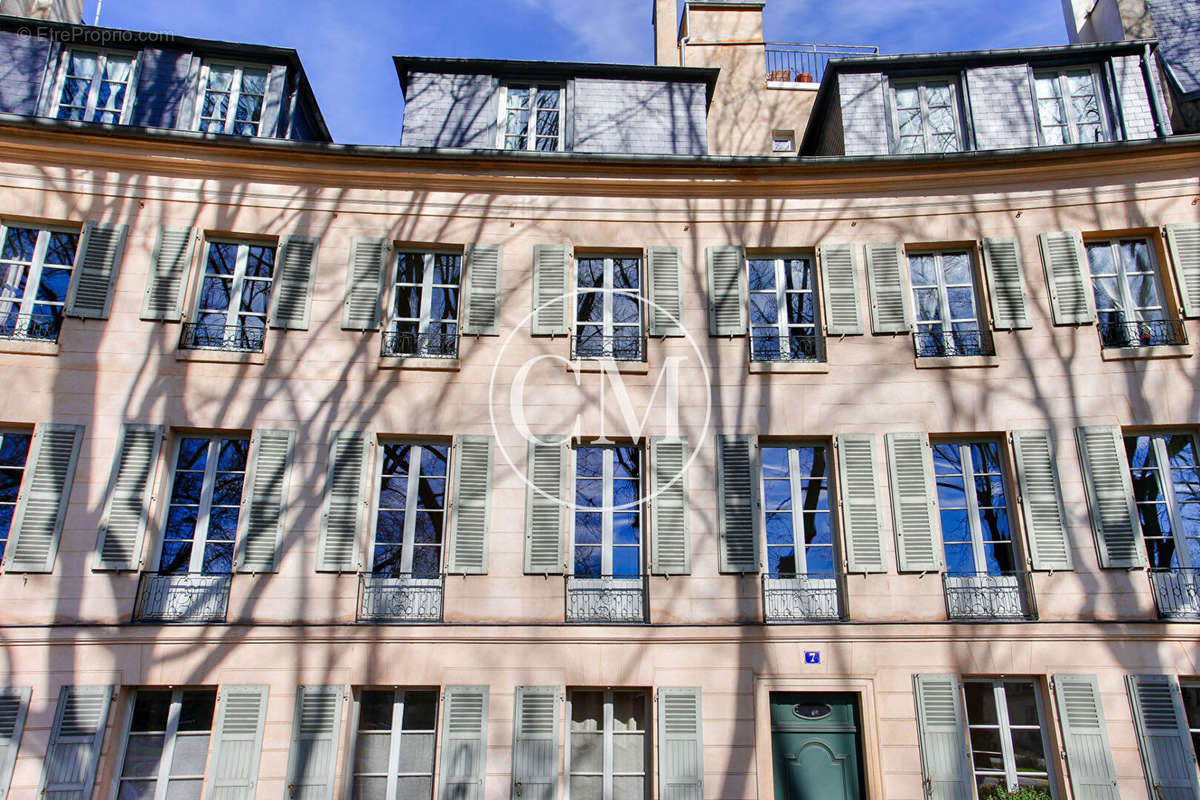 Appartement à VERSAILLES