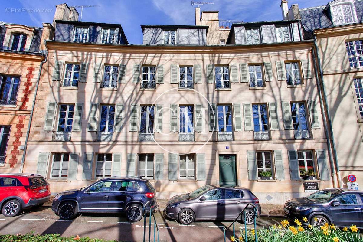 Appartement à VERSAILLES