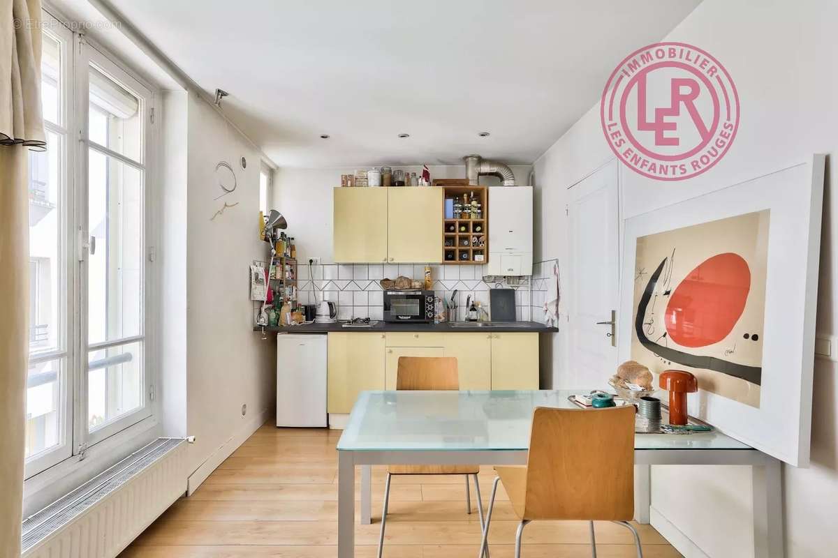 Appartement à PARIS-11E