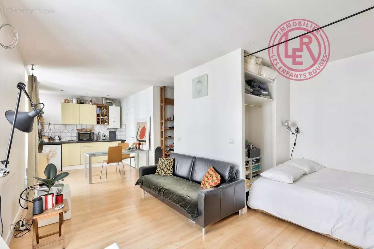 Appartement à PARIS-11E