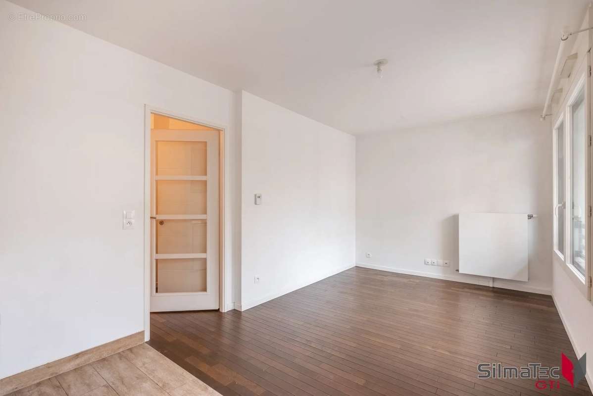 Appartement à LEVALLOIS-PERRET