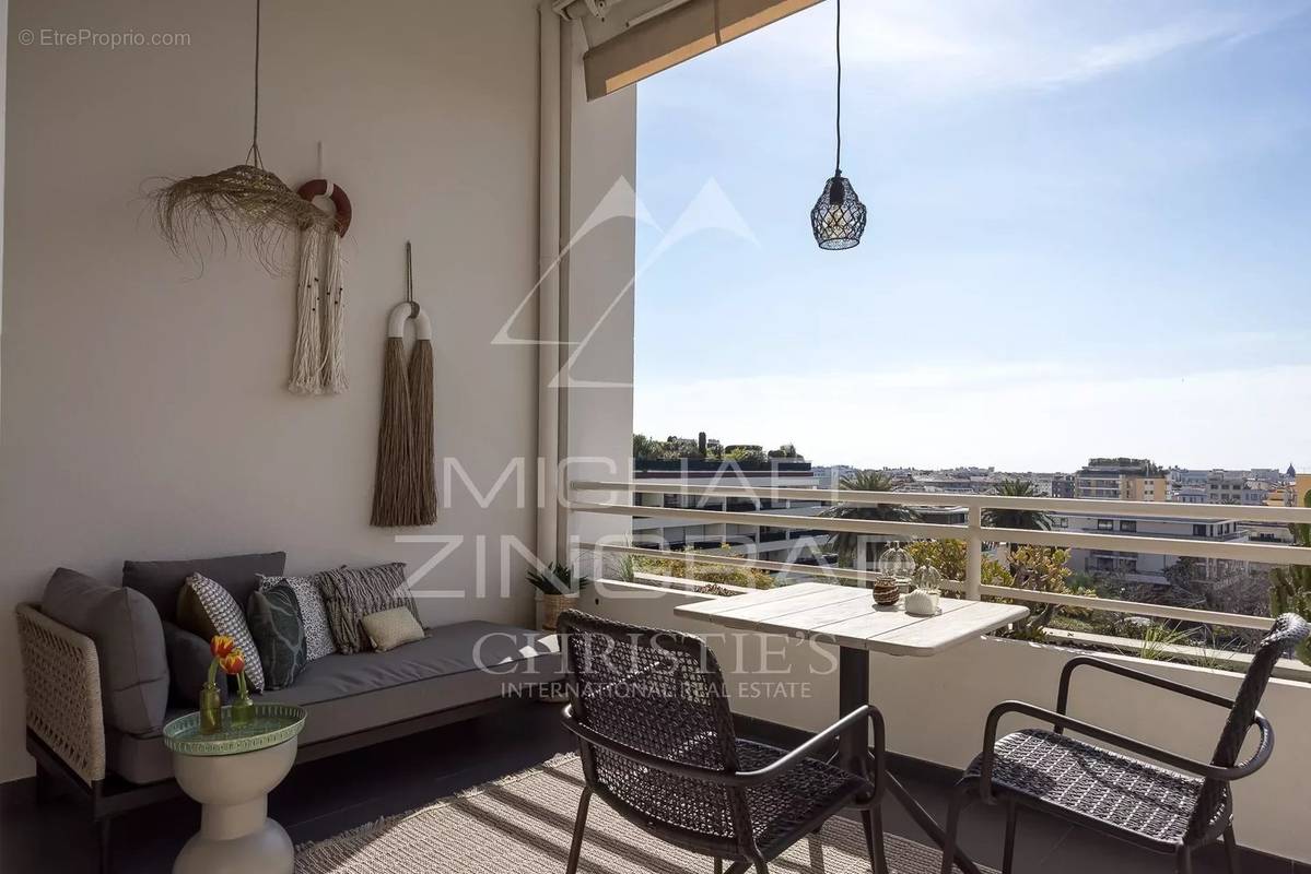 Appartement à CANNES