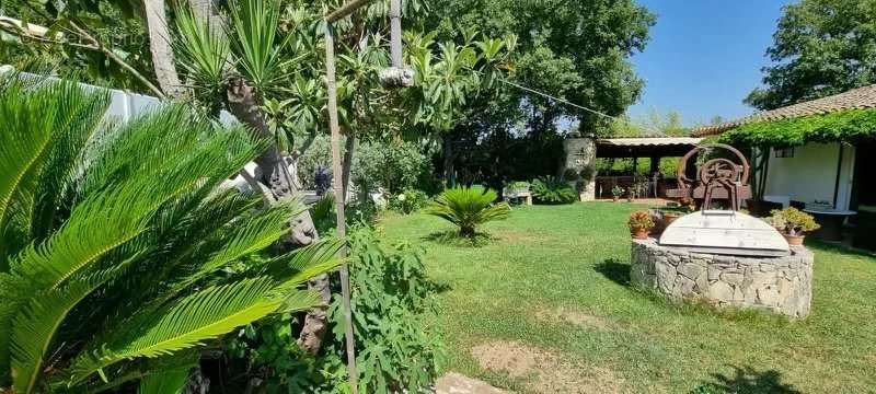 Maison à ROQUEBRUNE-SUR-ARGENS