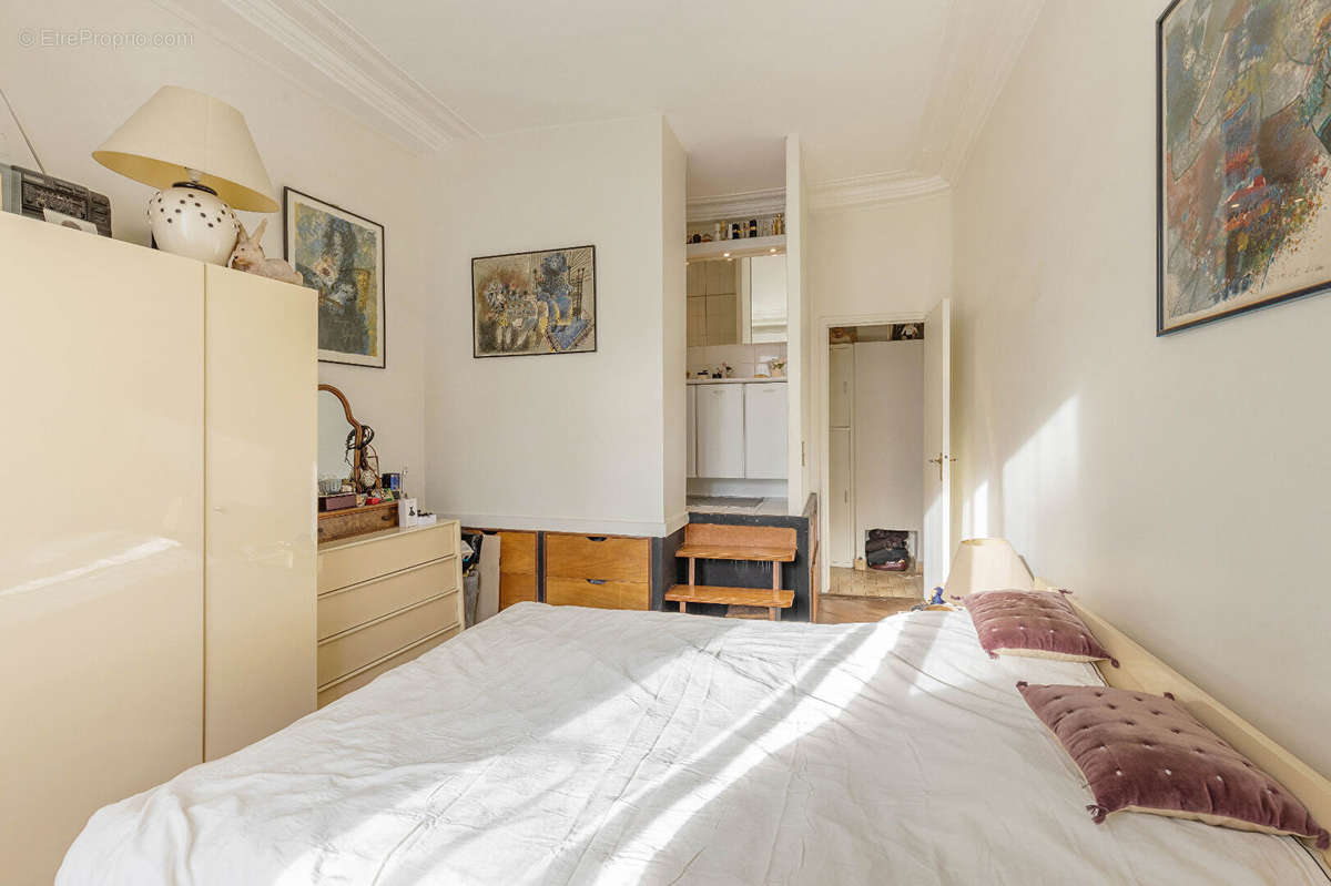 Appartement à PARIS-4E