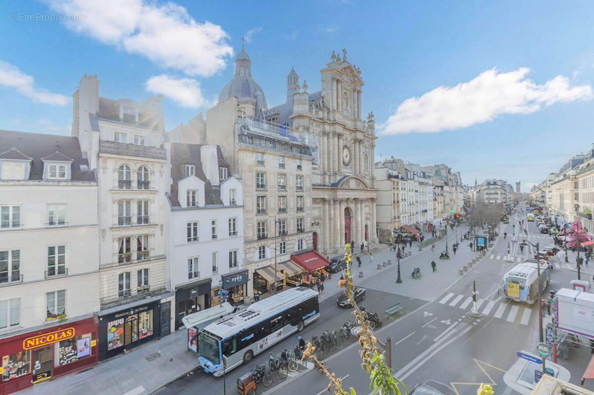 Appartement à PARIS-4E