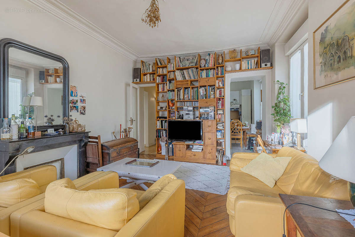 Appartement à PARIS-4E