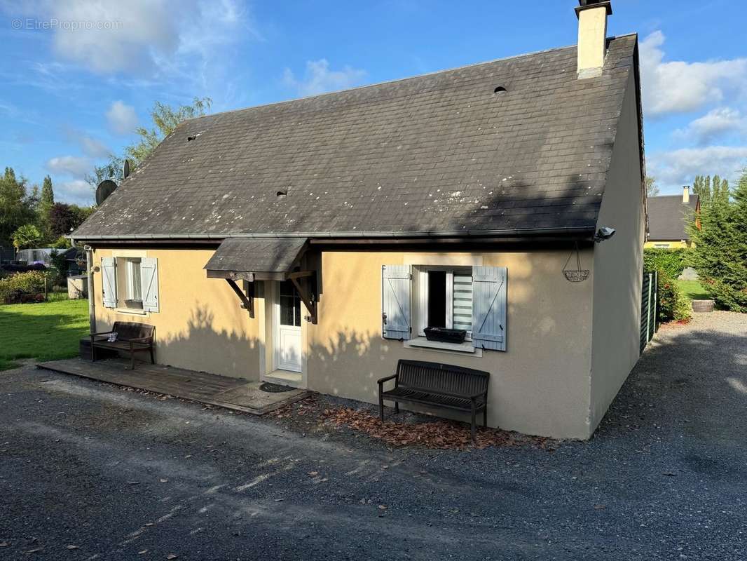 Maison à BONNEVILLE-LA-LOUVET