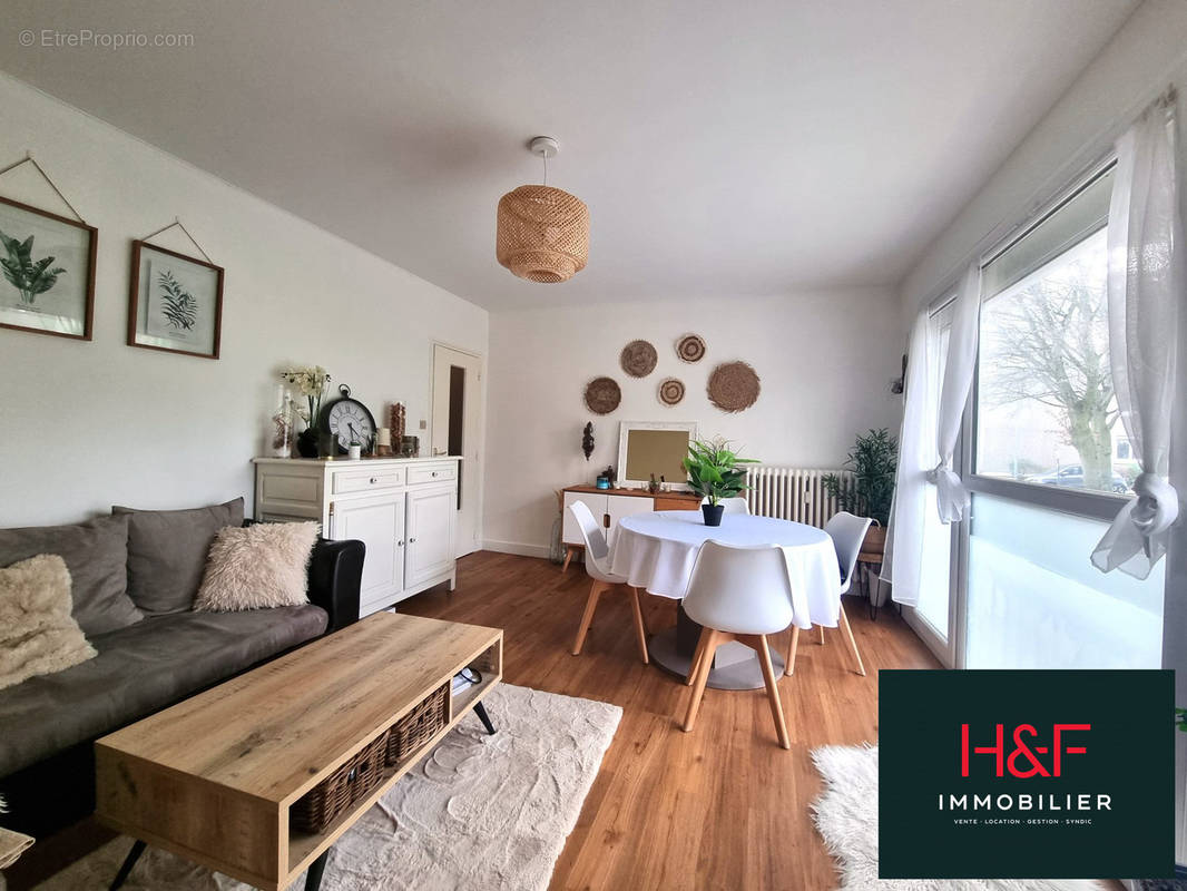 Appartement à HEROUVILLE-SAINT-CLAIR