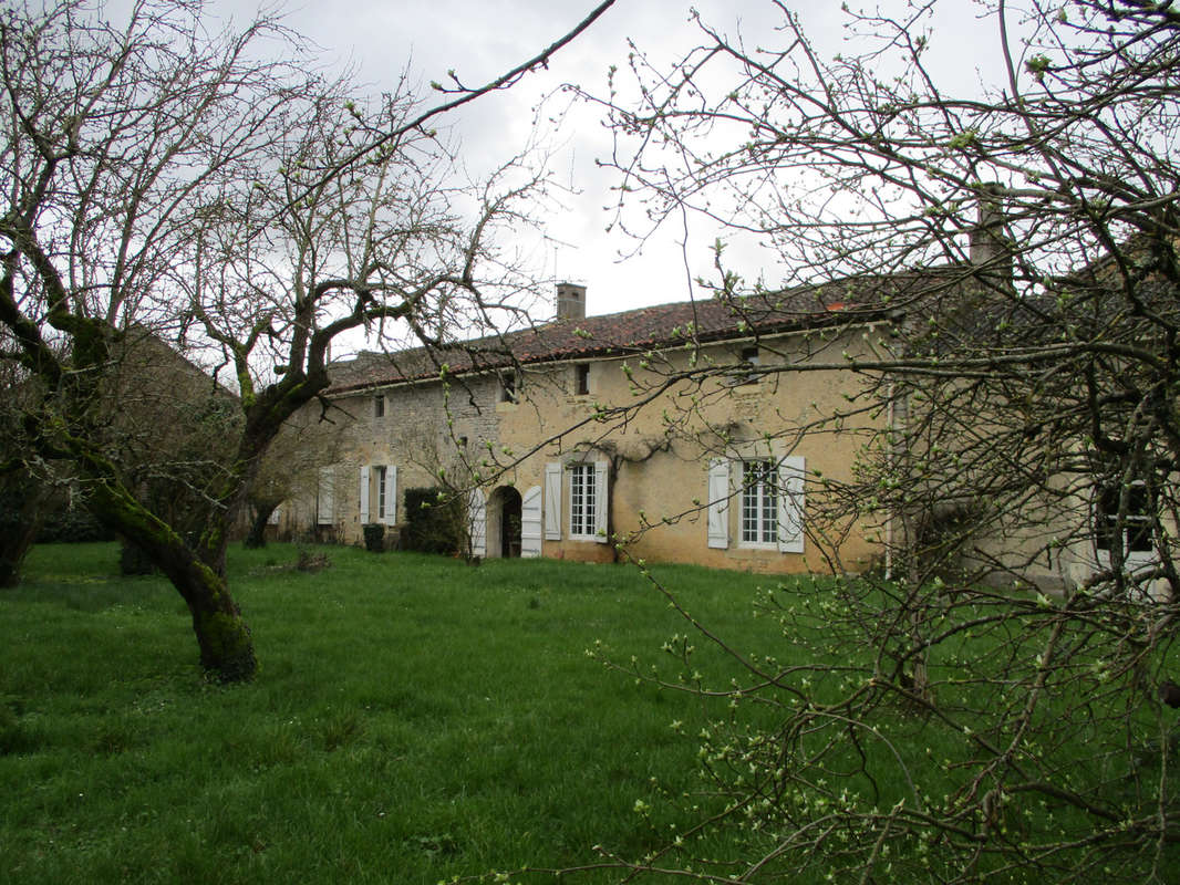 Maison à BRUX