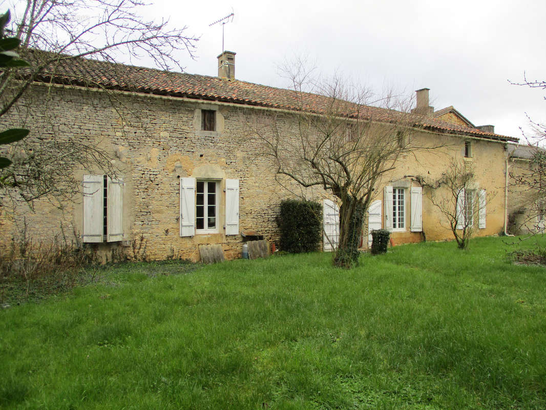 Maison à BRUX