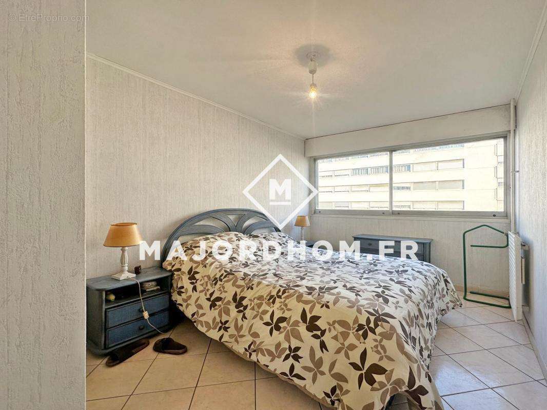 Appartement à MARSEILLE-4E