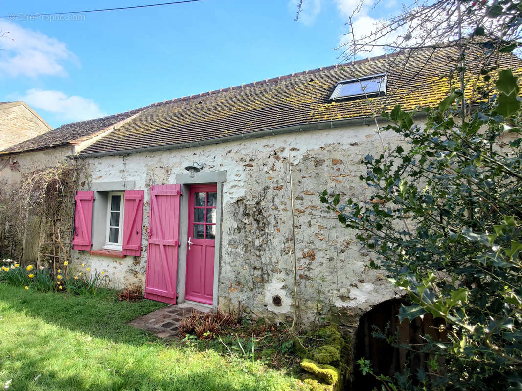 Maison à LIMOURS