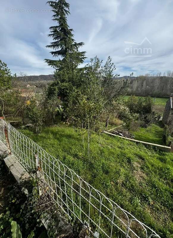 Terrain à LA MOTTE-DE-GALAURE