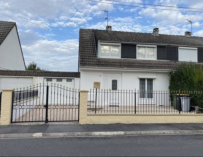 Maison à CHALONS-EN-CHAMPAGNE