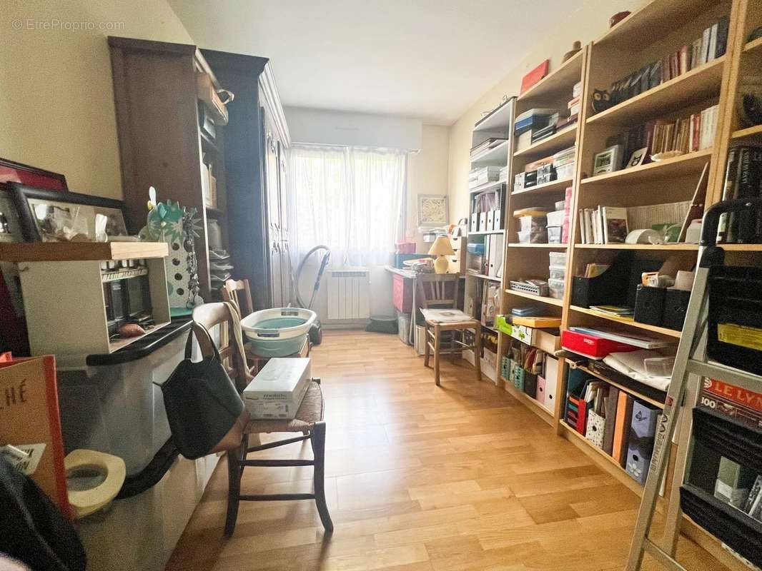 Appartement à LE RAINCY