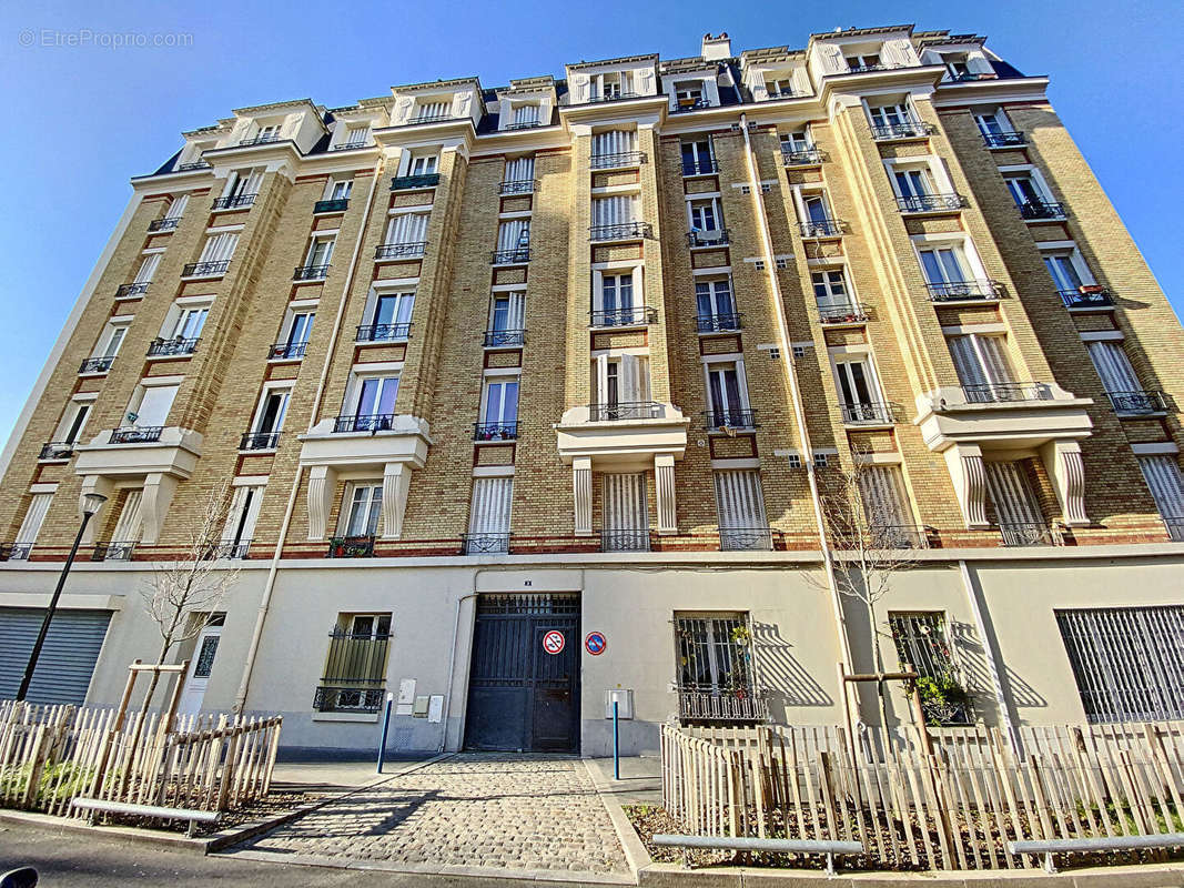 Appartement à AUBERVILLIERS