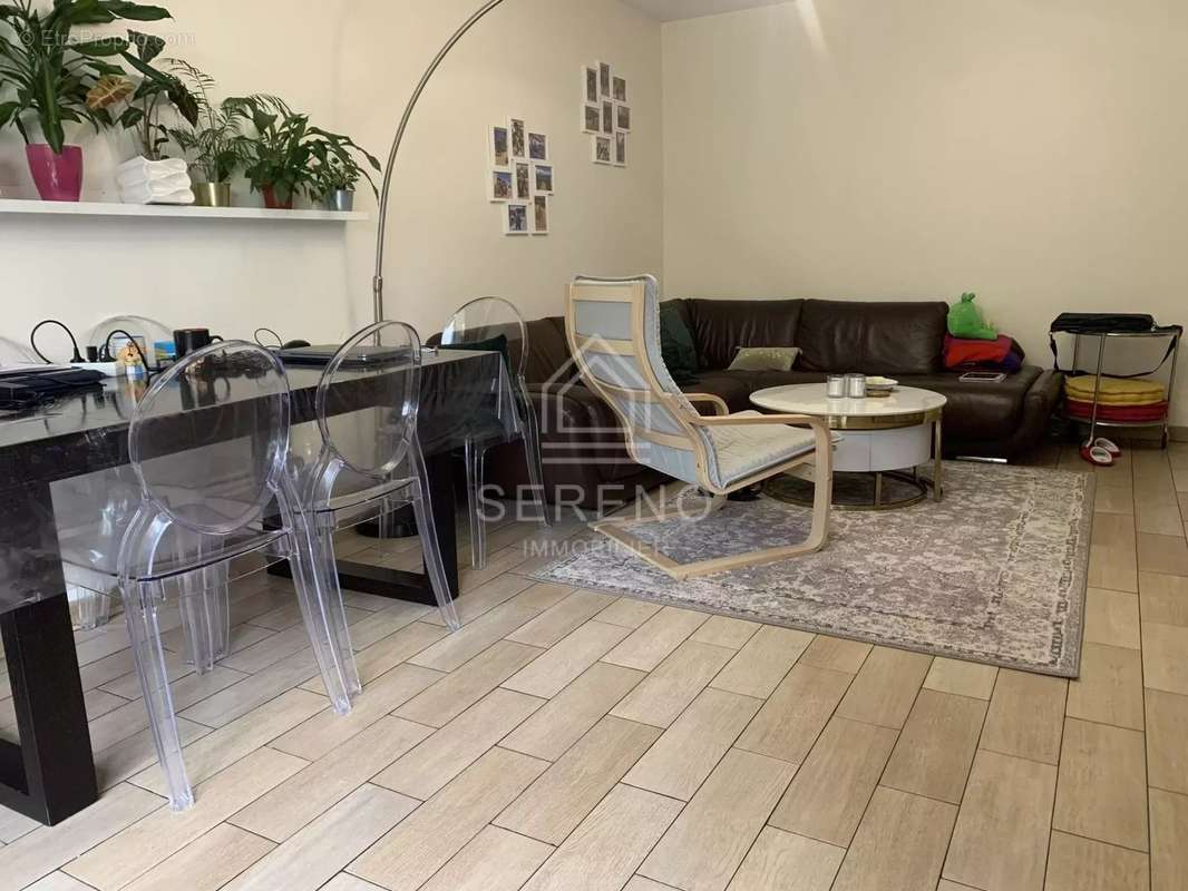 Appartement à IVRY-SUR-SEINE