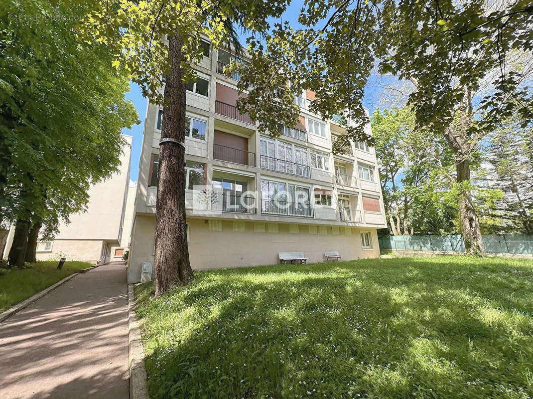 Appartement à SAINT-CLOUD