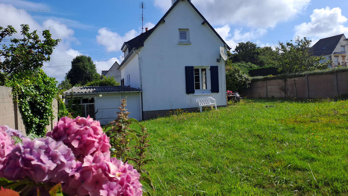 Maison à TREBEURDEN