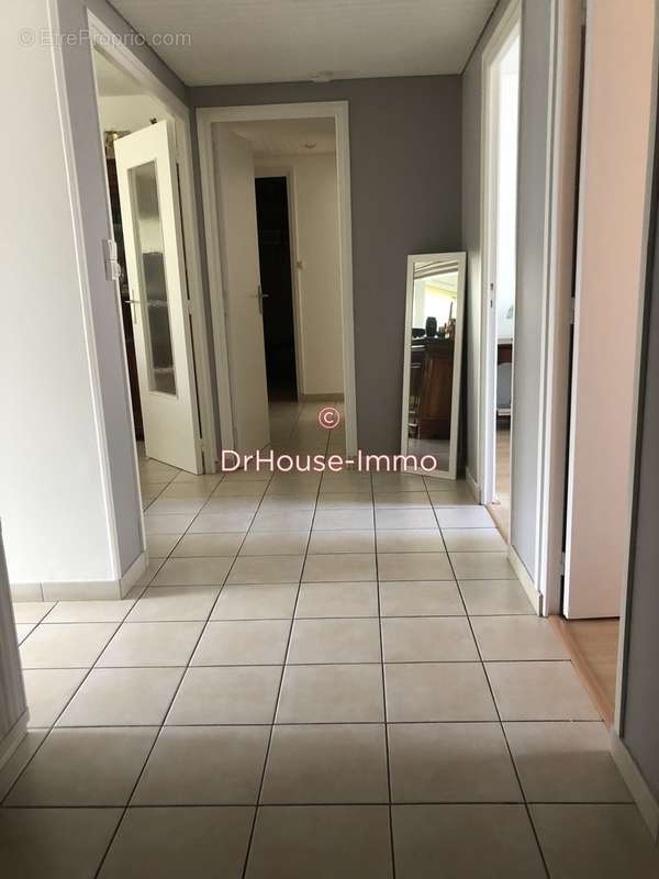 Appartement à BRIVES-CHARENSAC