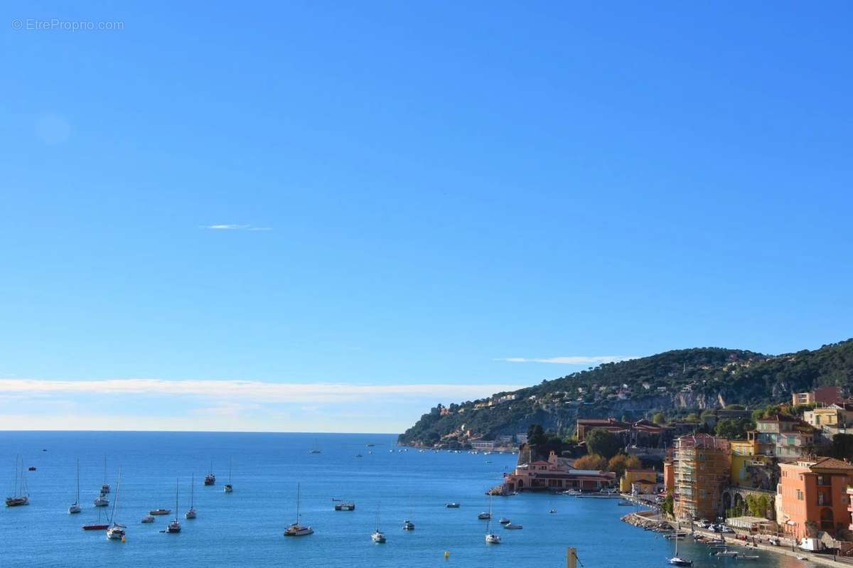 Appartement à VILLEFRANCHE-SUR-MER