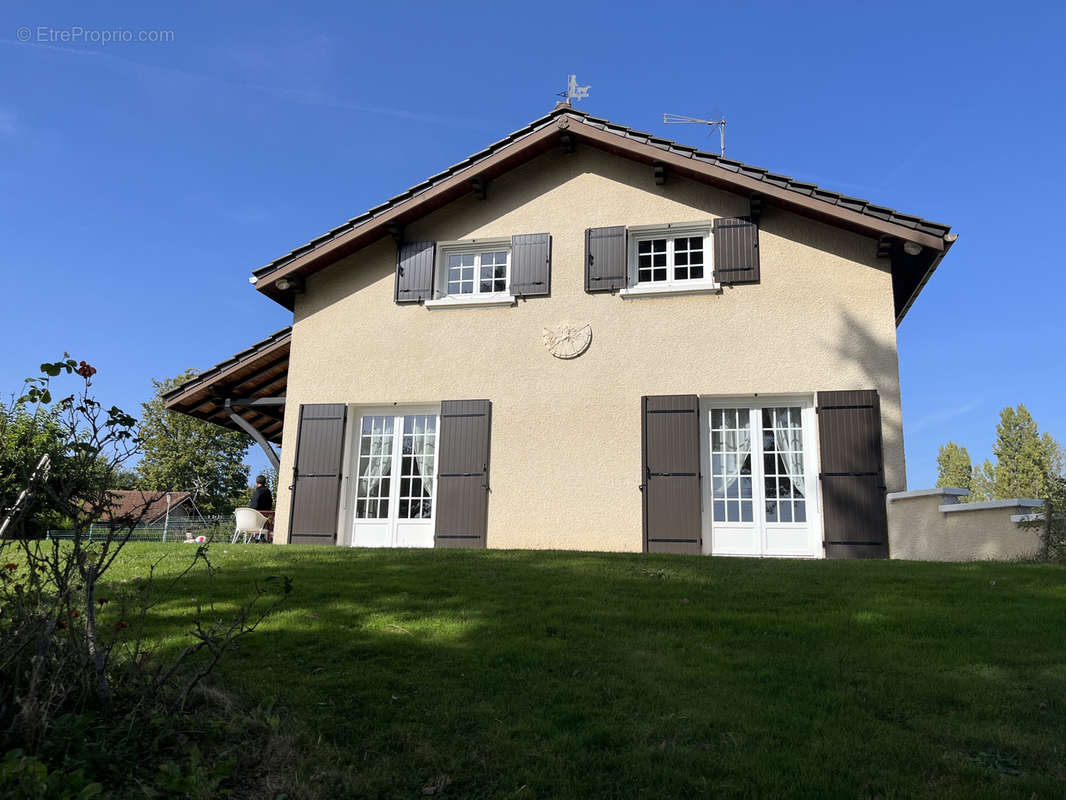 Maison à SAINT-ROMAIN-DE-JALIONAS