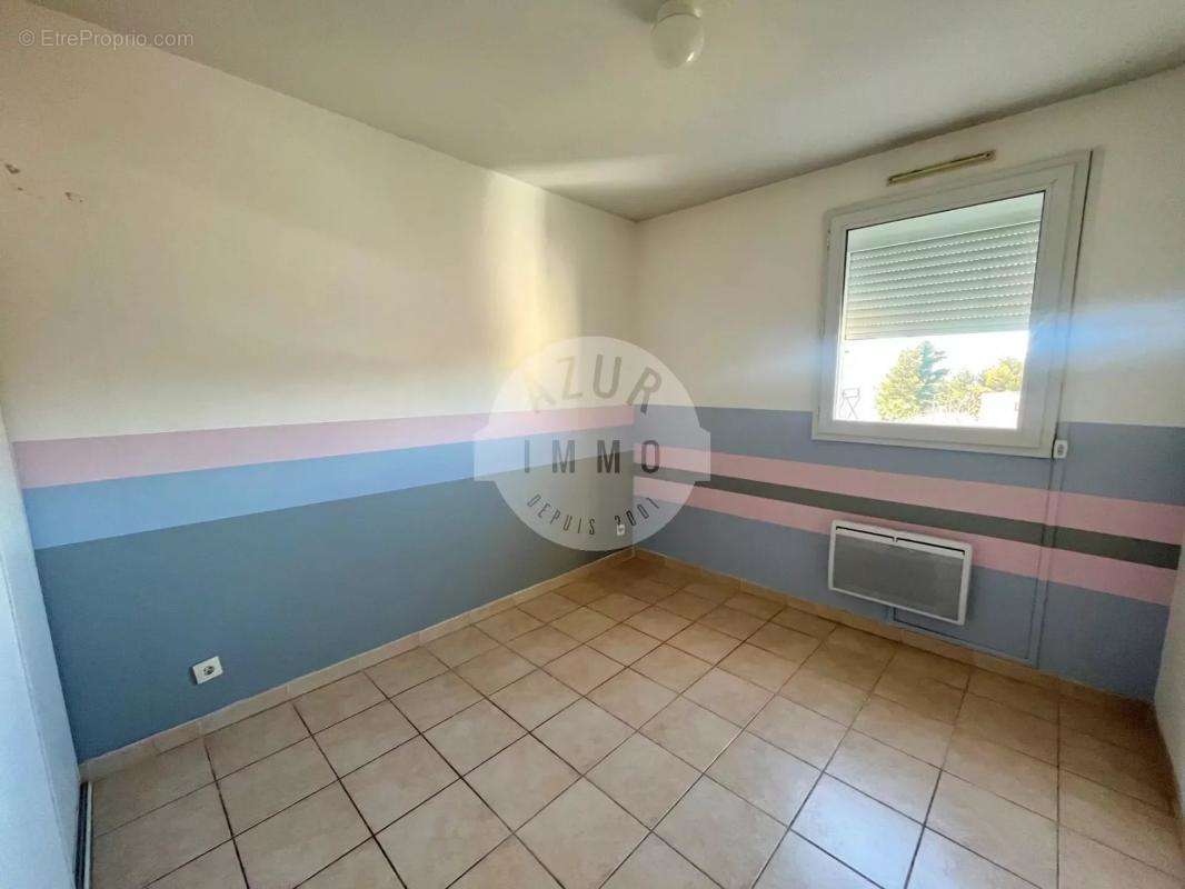 Appartement à MARSEILLE-9E