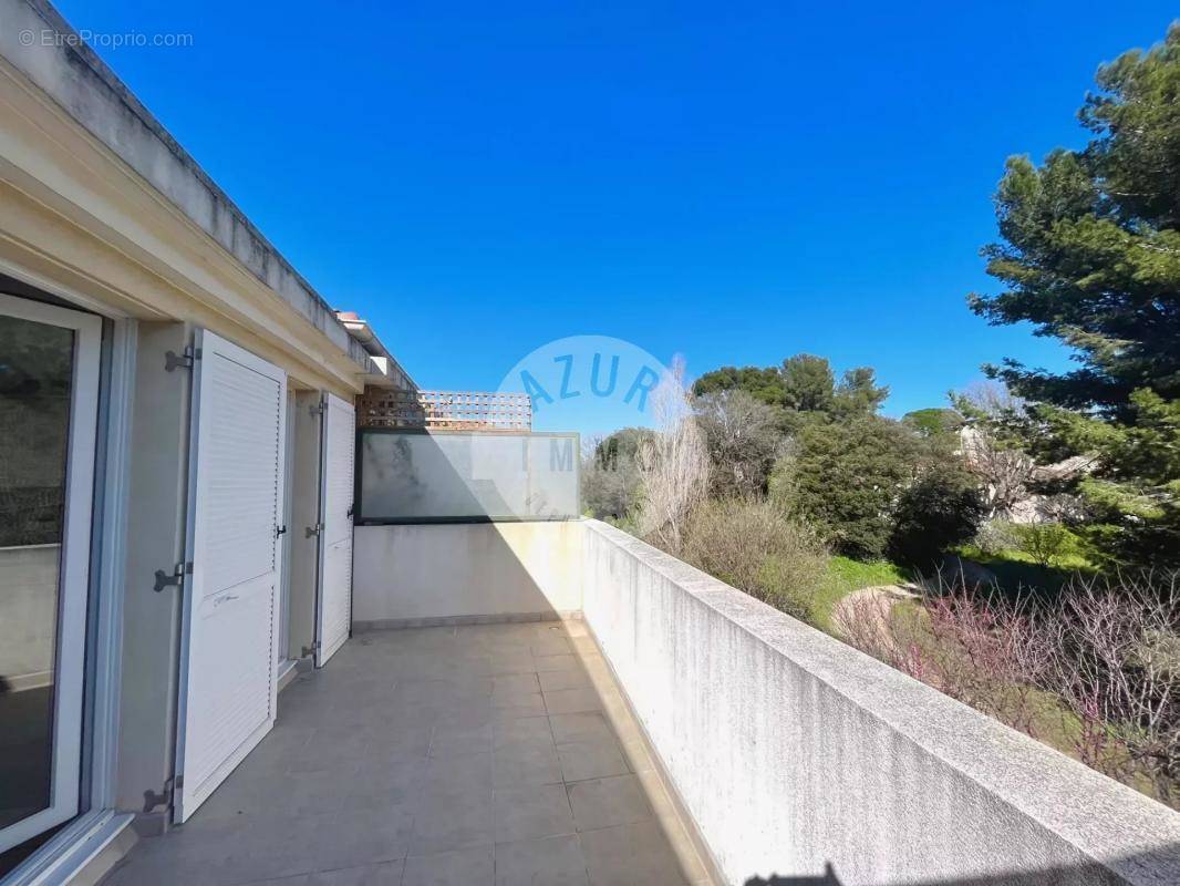 Appartement à MARSEILLE-9E