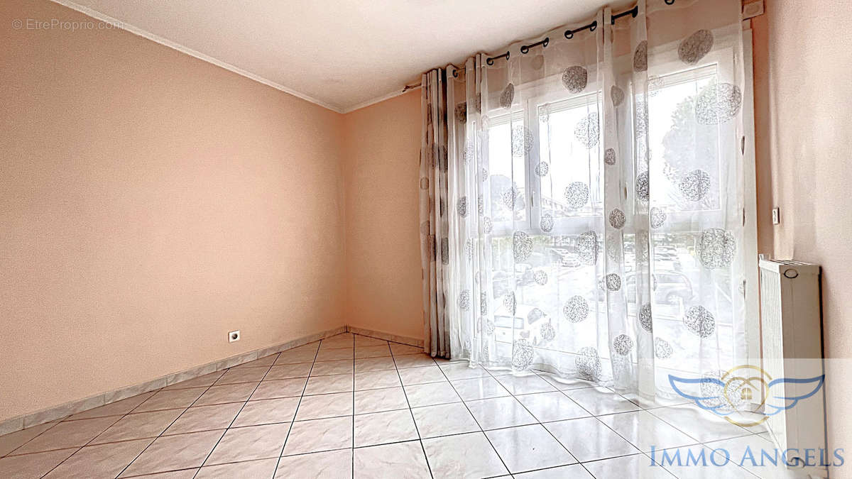 Appartement à MARSEILLE-12E