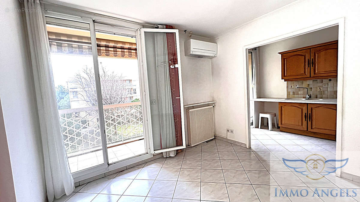 Appartement à MARSEILLE-12E