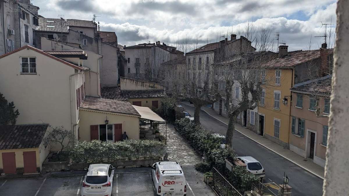 Appartement à BARGEMON