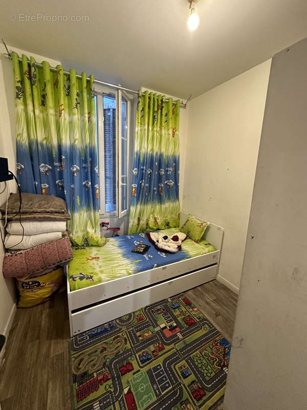 Appartement à MARSEILLE-3E