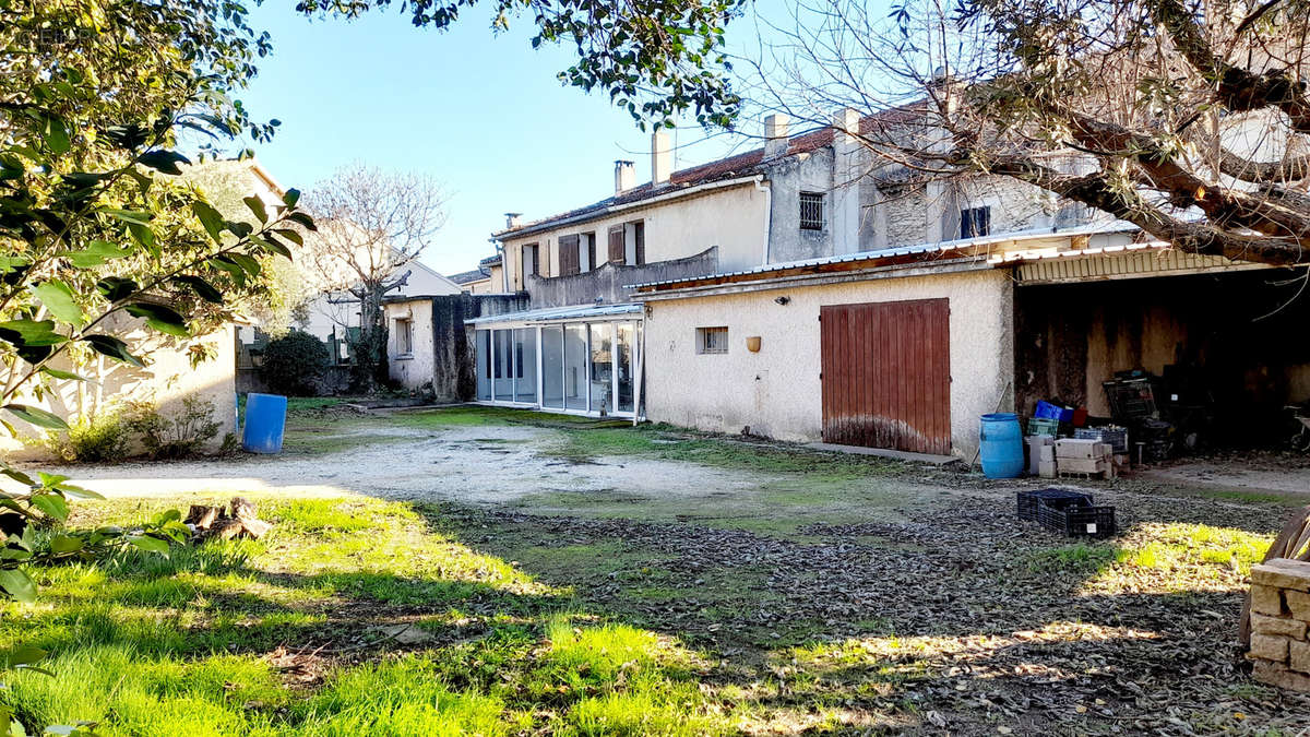 Maison à CABRIERES-D&#039;AVIGNON