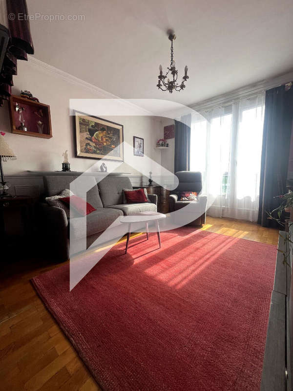 Appartement à COLOMBES