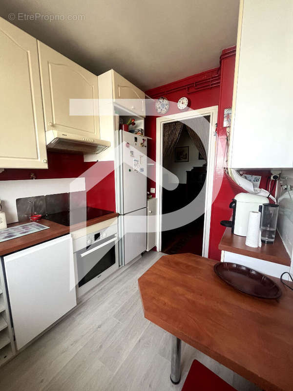 Appartement à COLOMBES